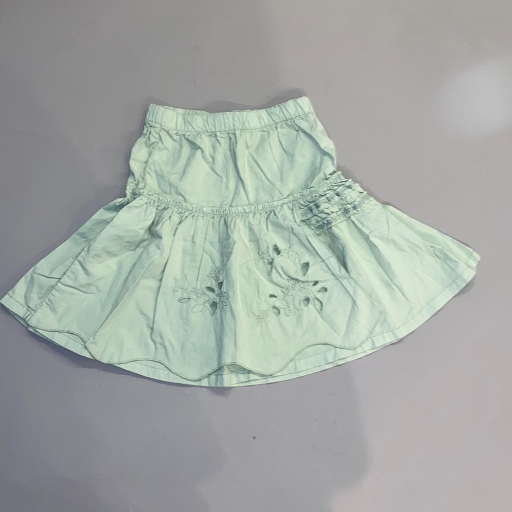 Naartjie green skirt size 6